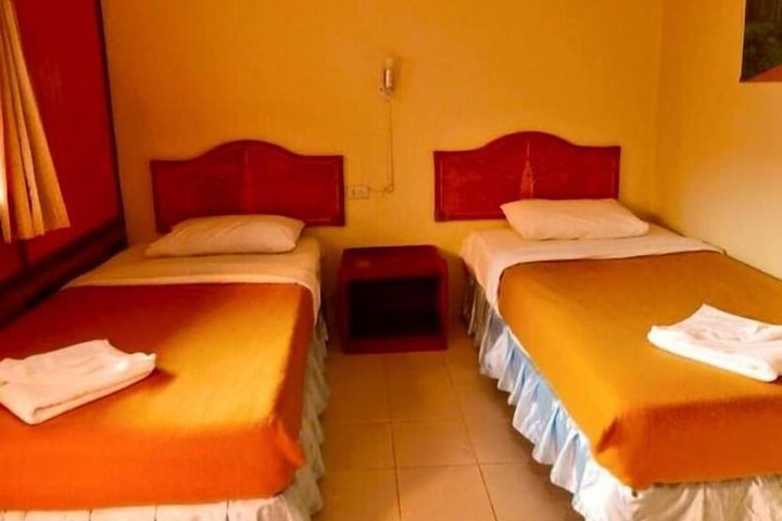 Room 2 of 9