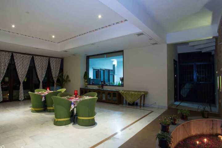 Room 26 of 72