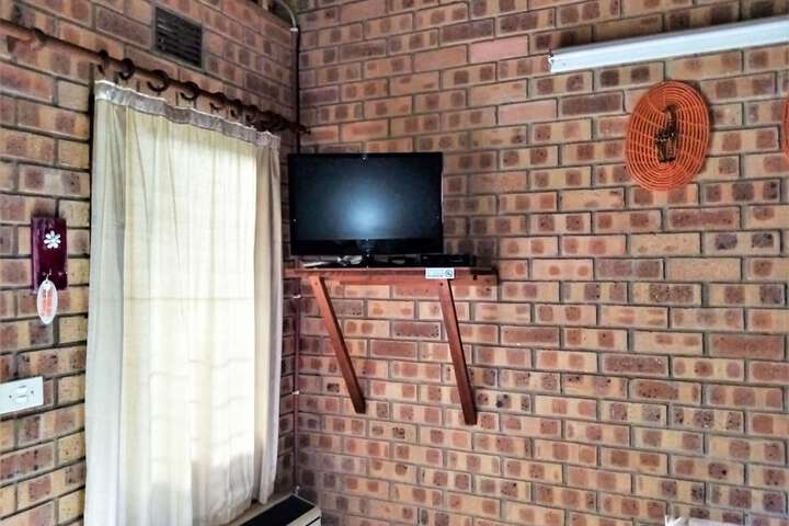 Room 54 of 267