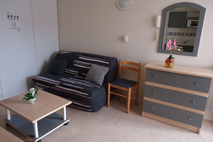 Room 34 of 59