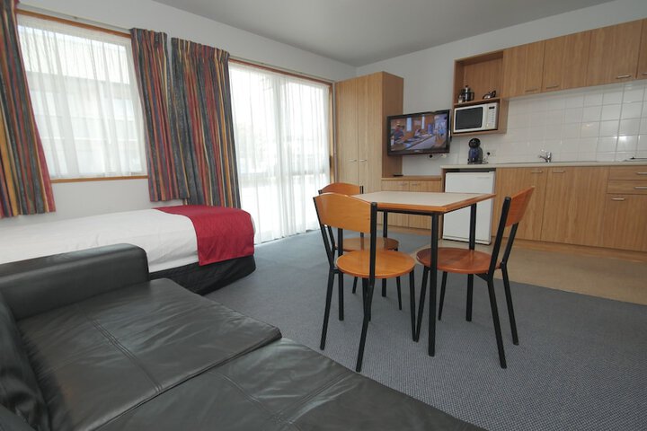 Room 8 of 55