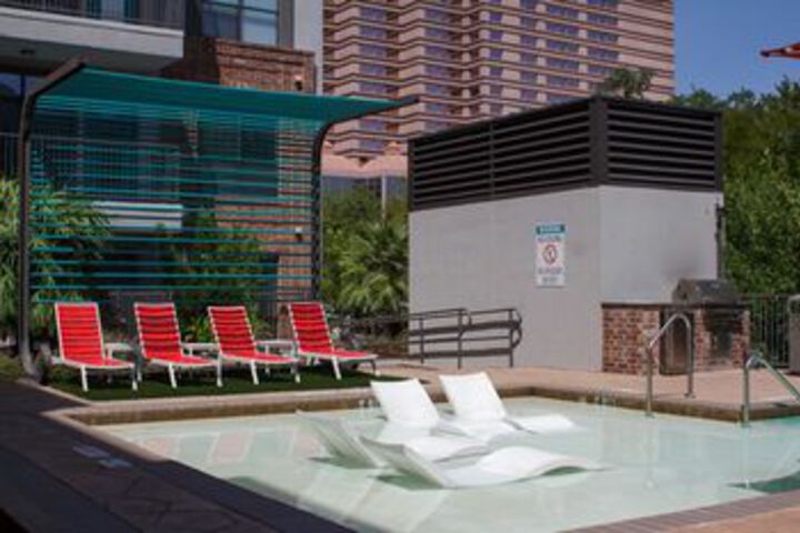 Pool 38 of 48