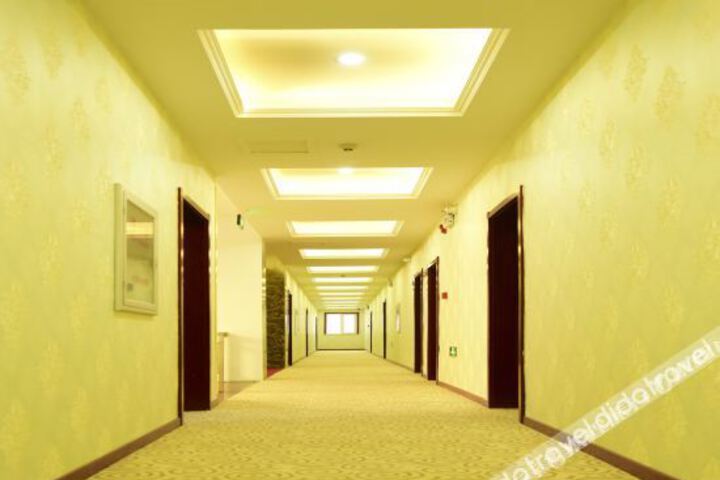 Hotel Interior 3 of 10
