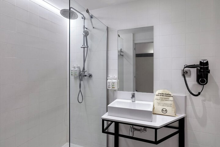 Clean Restrooms