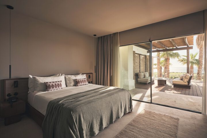 Room 48 of 225