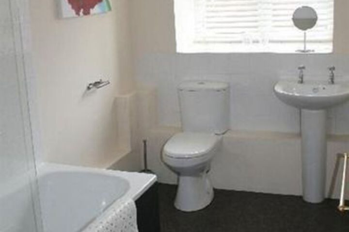 Room 3 of 24