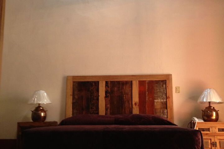 Room 9 of 50