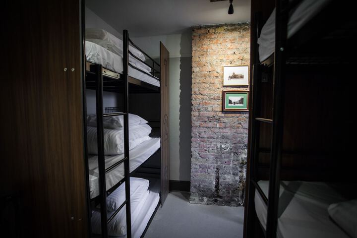 Room 16 of 55