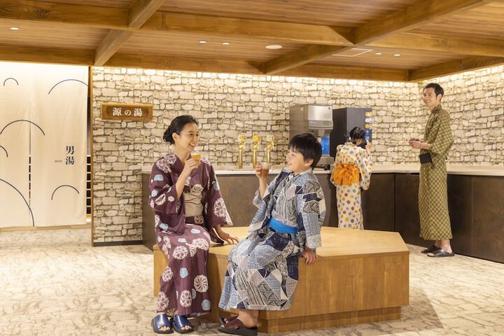 Entrance & Lobby