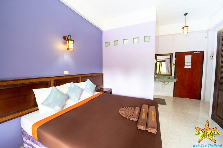 Room 7 of 47