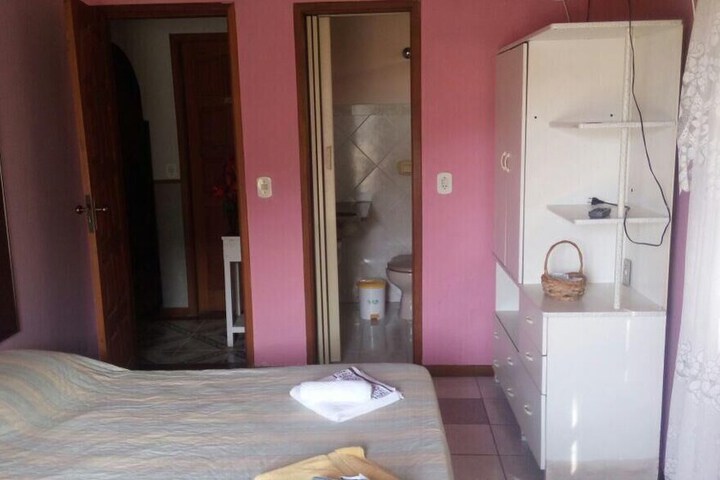 Room 20 of 49