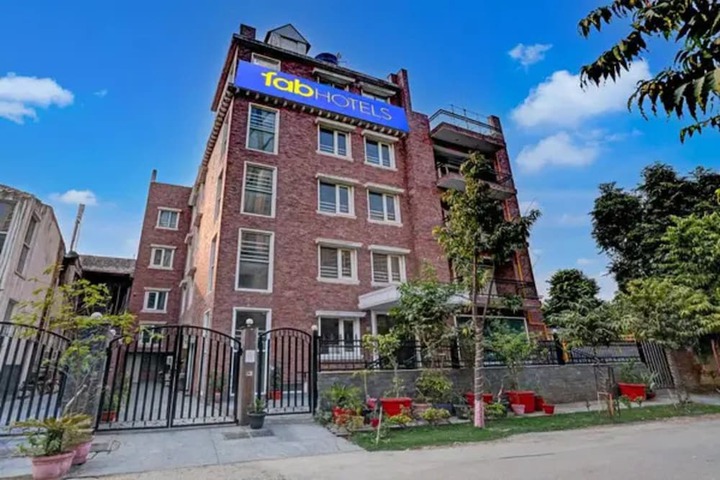Hotel 31 of 31