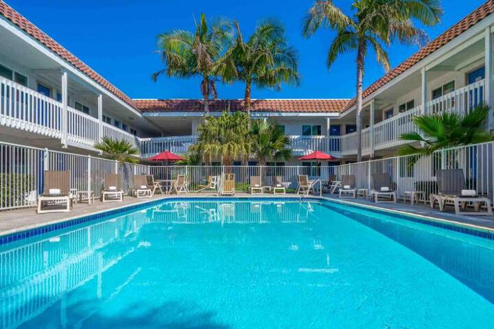 Studio 6 Suites Carpinteria CA Santa Barbara South