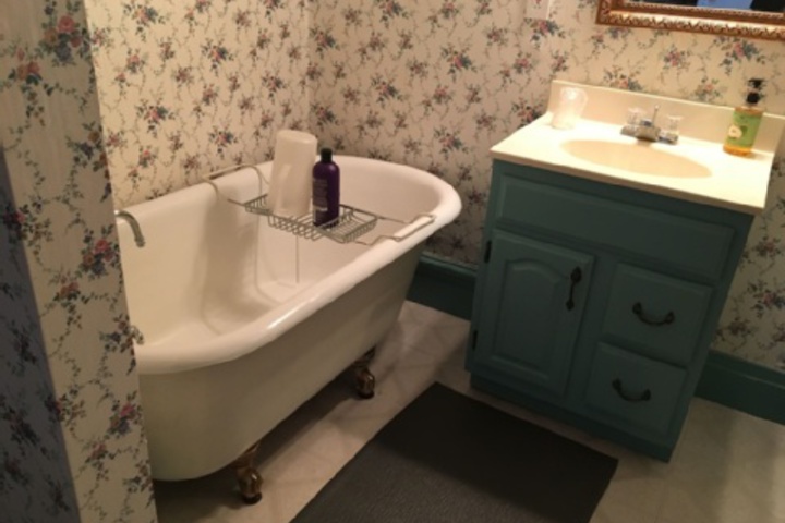 Room 72 of 240