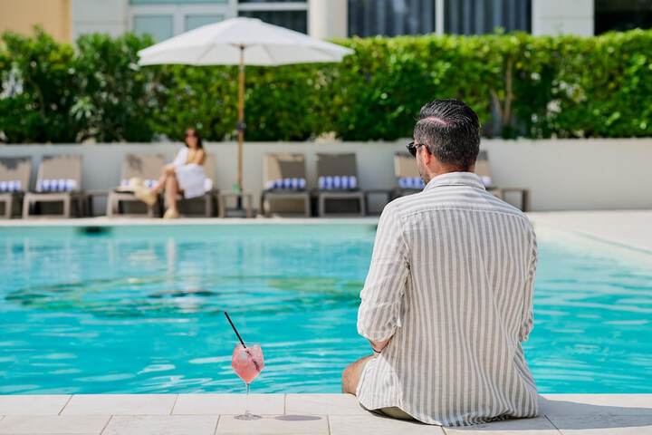 Pool 50 of 120