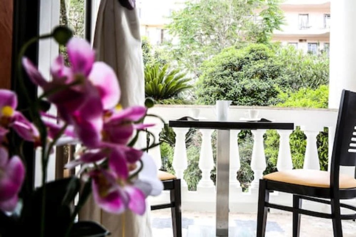 Terrace/Patio 17 of 38