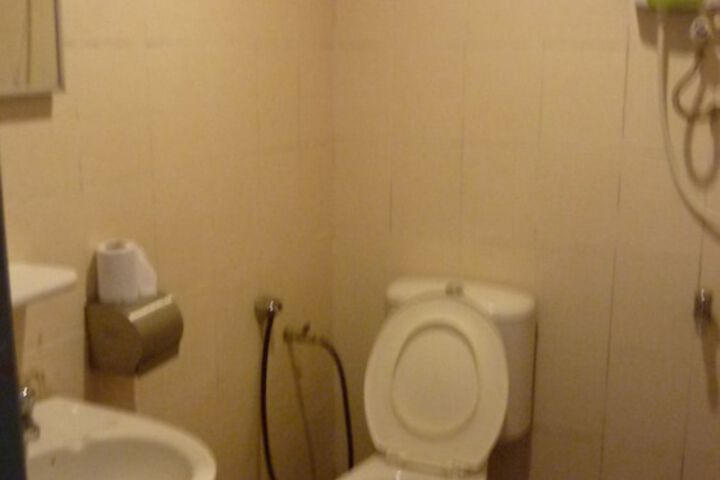 Room 14 of 17
