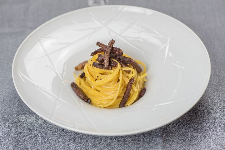 Dining 66 of 93