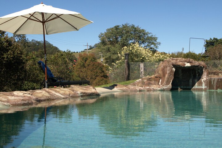 Hotel Pool