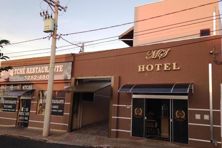 M & S Hotel