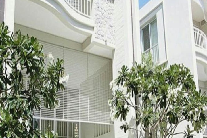 Hotel 19 of 28