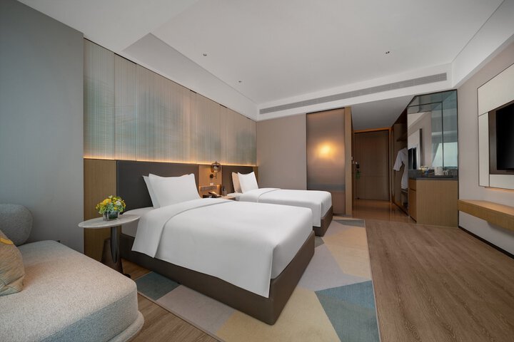 Room 18 of 67