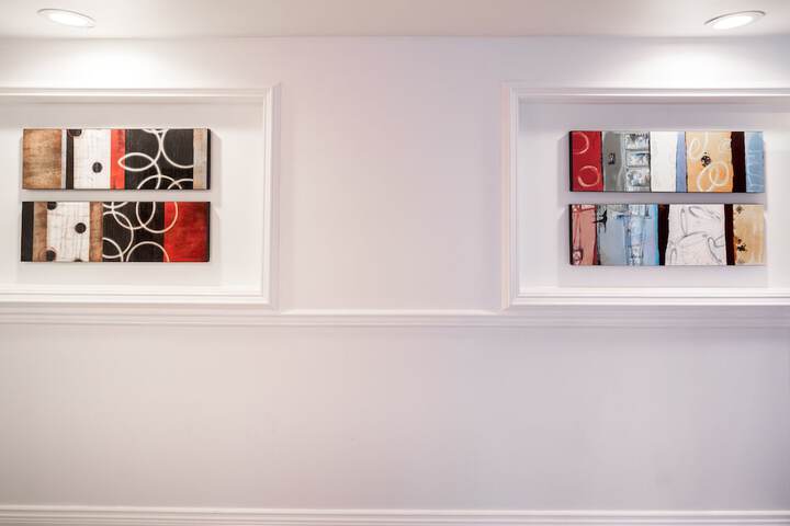 Ballroom/Hall 26 of 33