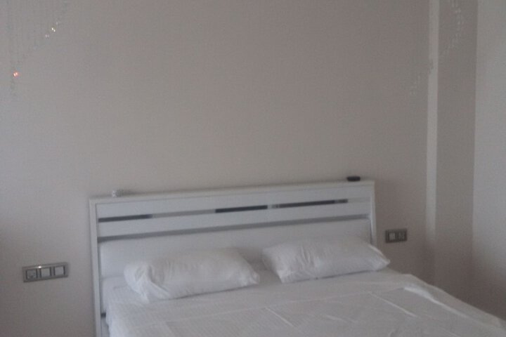 Room 8 of 55