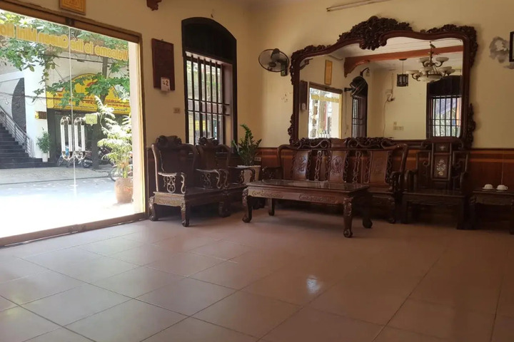 QUEEN MINI HOTEL