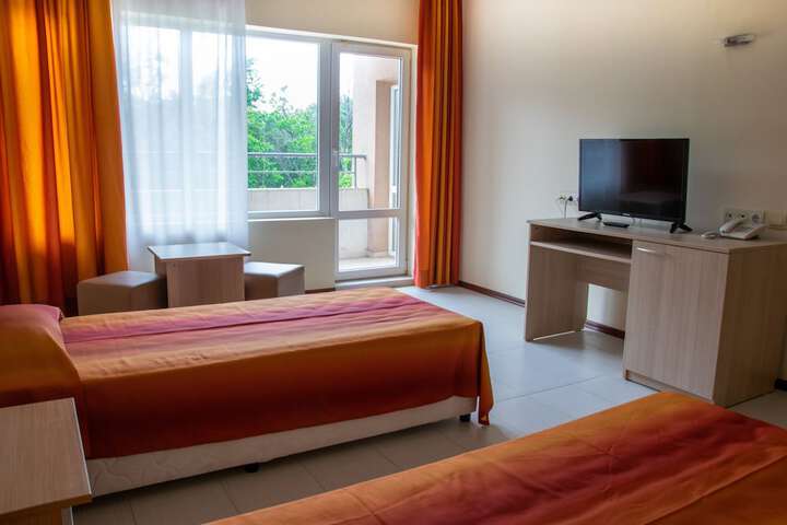 Room 8 of 52