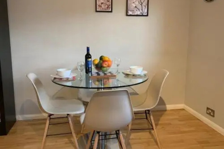 Room 2 of 13