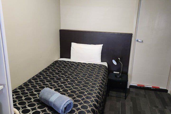 Room 10 of 51