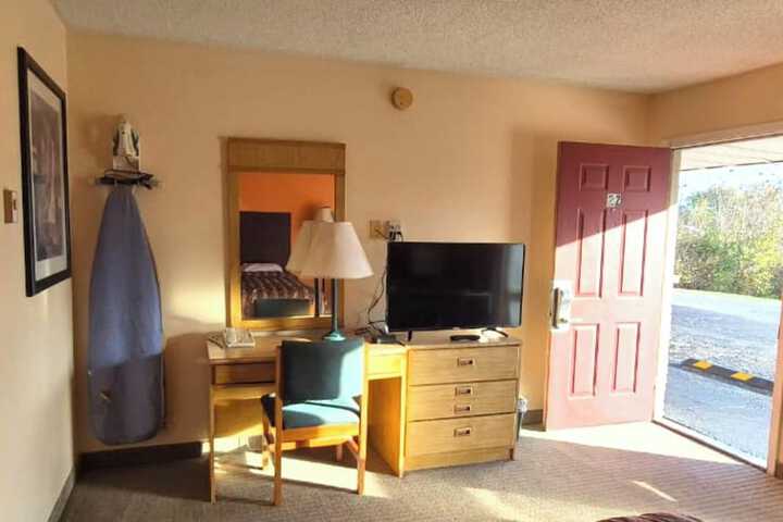 Room 26 of 44