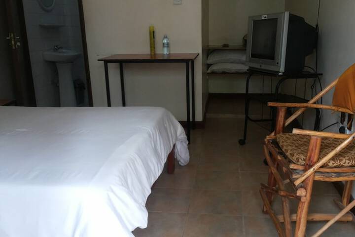 Room 37 of 115