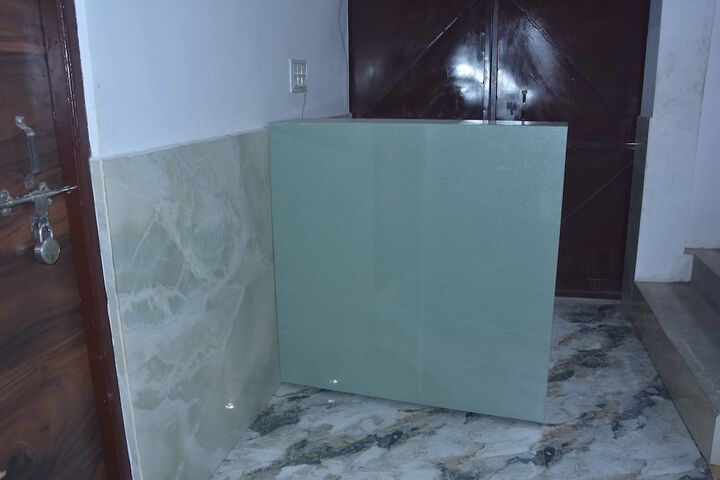 Hotel Interior 10 of 38