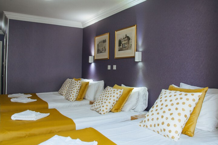 Room 44 of 90