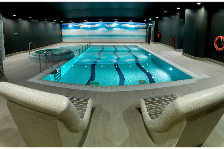 Pool 34 of 103