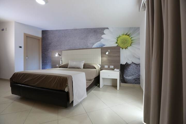 Room 12 of 39