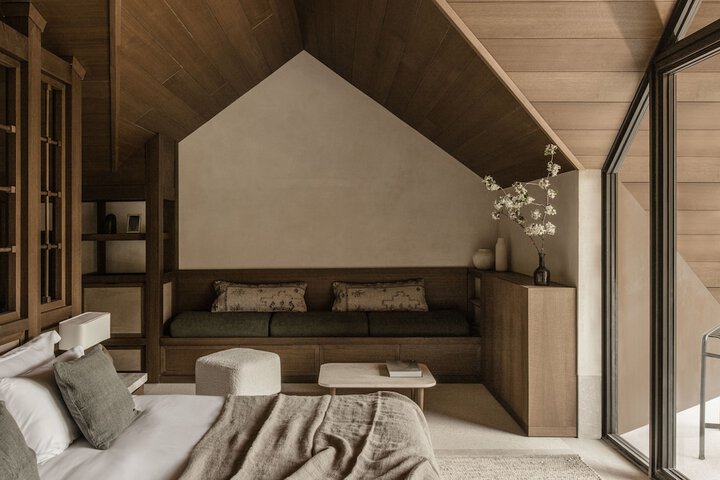 Room 13 of 139