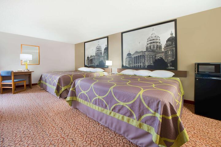 1 King Bed (8 of 13)