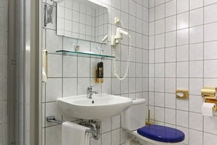 Bath Interior