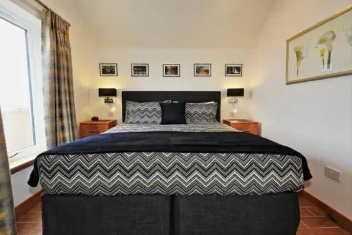 Room 3 of 12