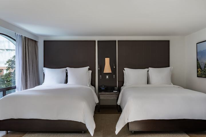 Room 12 of 54