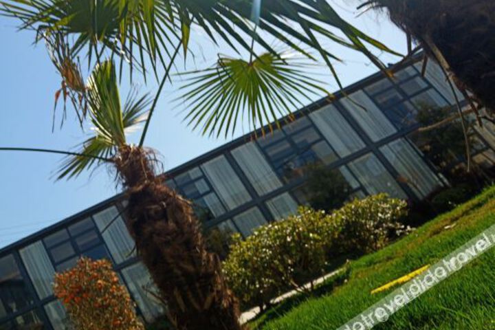 Hotel 7 of 28