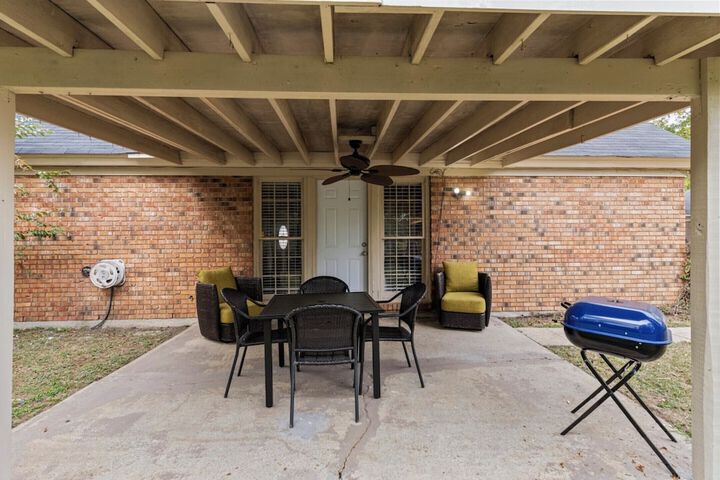 Terrace/Patio 43 of 47