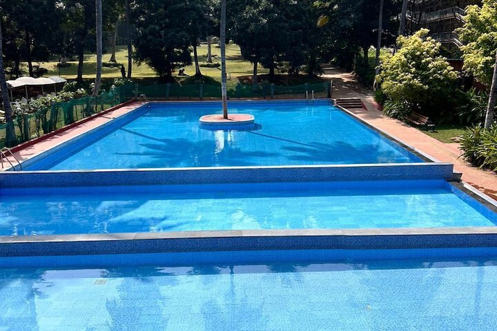 Pool 11 of 20