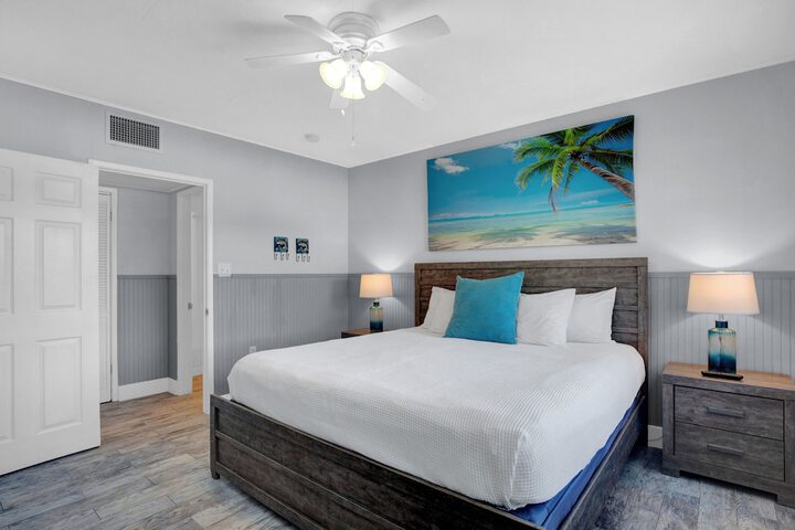 Room 26 of 209