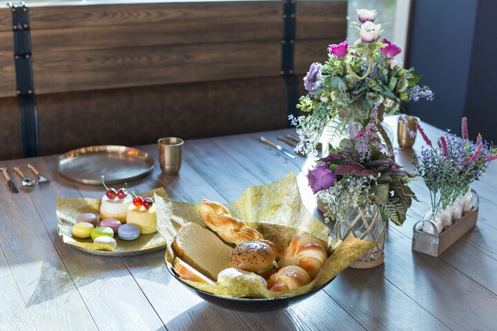 Breakfast/Coffee Service 49 of 67