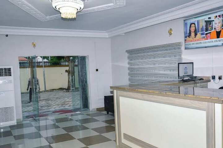 Hotel 2 of 67