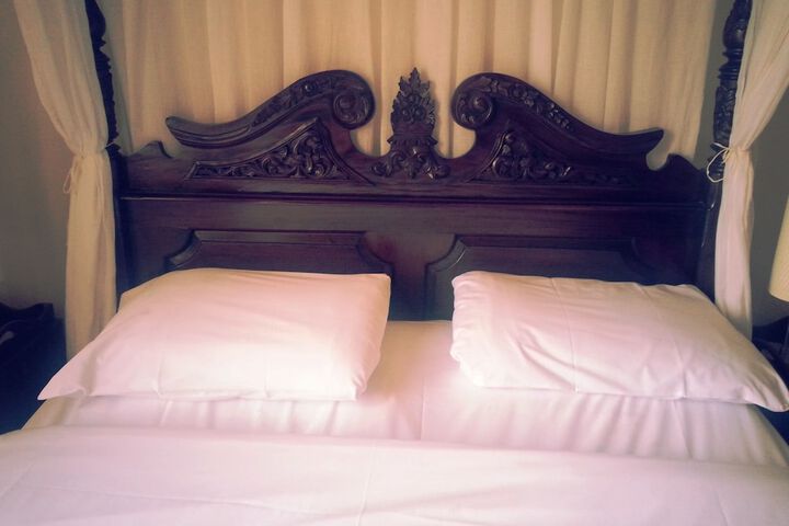 Room 14 of 28